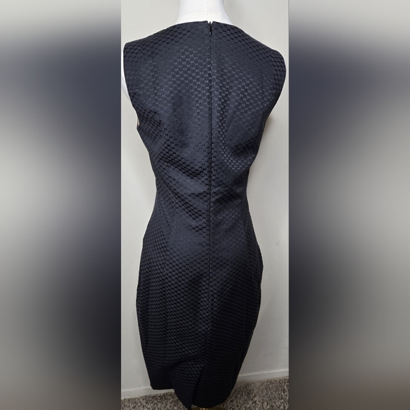 Ted BakerV-Neck Knee-Length - Picture 4 of 9